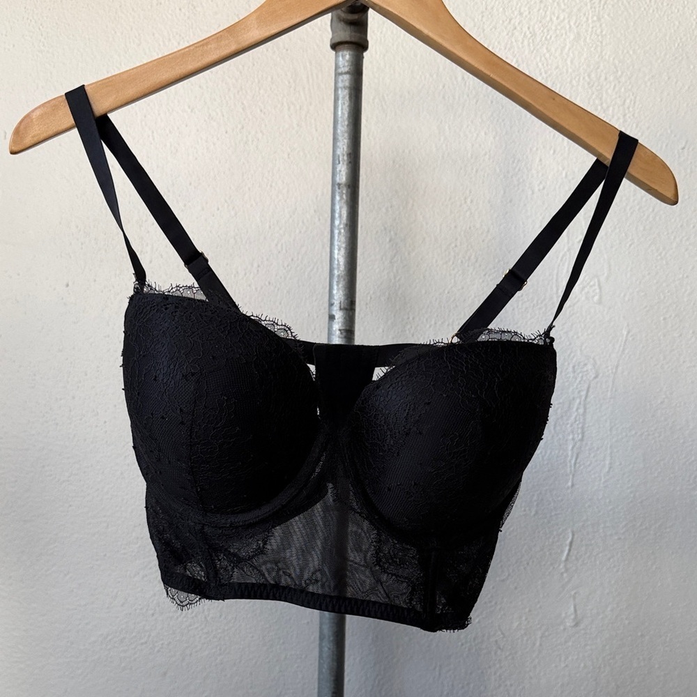 Victorias Secret Black Lace Bra 34DD